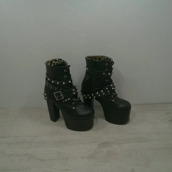 Demonia Torment-700 Black Platform Studded Goth Punk Grunge Ankle Boots Size 7 - Picture 11 of 13